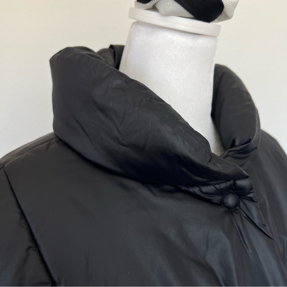 Y2K The Gap Women's Cropped Down Puffer Jacket - Black - Size Medium - Picture 3 of 16